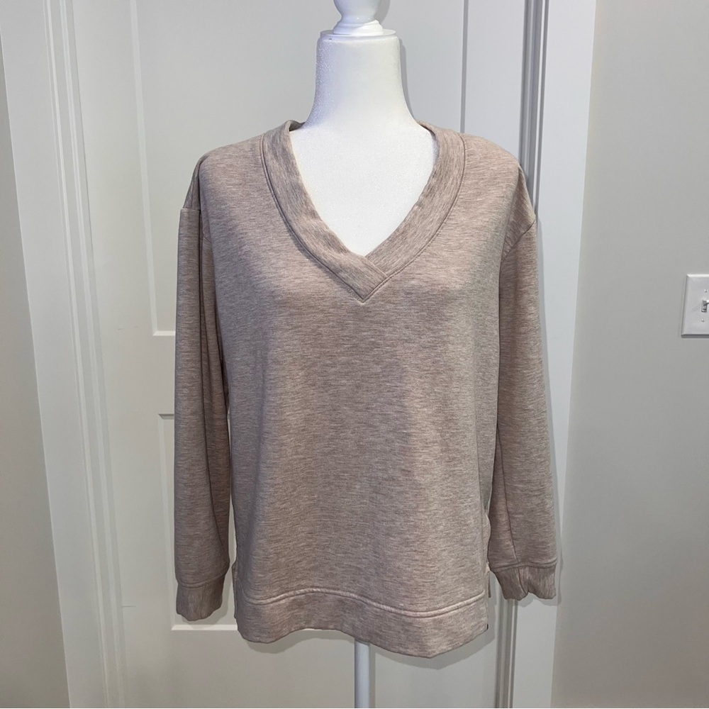 Orvis Women's V-Neck Sweater in Tan